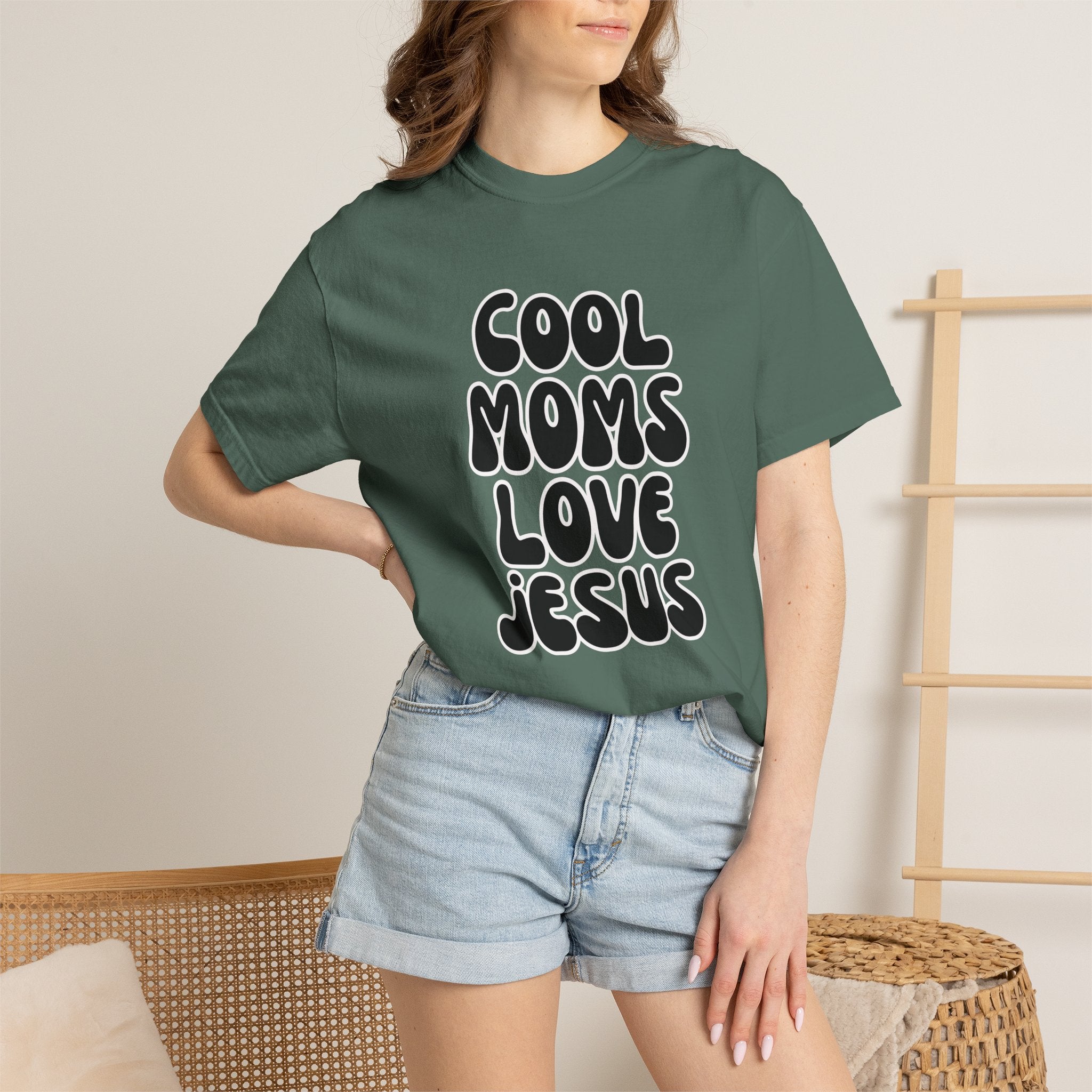 Cool moms love Jesus